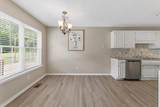 275 Sanders Dr - Photo 6