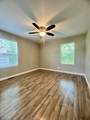202 Maplewood Dr - Photo 14