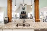 725B N Russell St - Photo 23