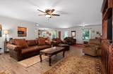 204 Chapman Court - Photo 15