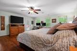 204 Chapman Court - Photo 32
