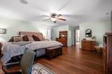 204 Chapman Court - Photo 36
