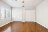 4863 Woodview Dr - Photo 23