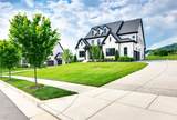 1753 Barrow Ln - Photo 4