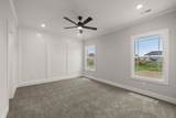 122 Sweet Clover Ct - Photo 17