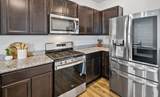 1013 Pepper Stone Dr - Photo 9