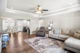 32 Saddle St - Photo 4