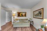 33 Holland Park Ln - Photo 21