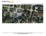 5111 Meadowlake Rd - Photo 1