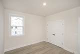 905 Champion Circle - Photo 32