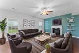 2207 Ambergate Dr - Photo 10