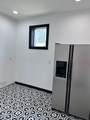 208 E Market St - Photo 4