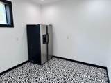 208 E Market St - Photo 5