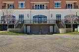 820 N Thompson Ln - Photo 33