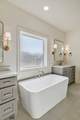5548 Sinclair St - Photo 31