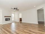 304 Short Ct - Photo 4