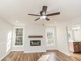 304 Short Ct - Photo 7