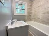 492 Oak St - Photo 18