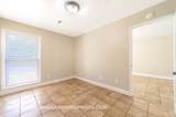 211 Oak St - Photo 5