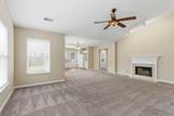 2917 Summer Hollow Ct - Photo 3