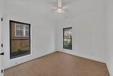 520 N Maple St - Photo 7