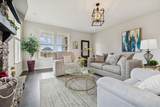 549 Montrose Dr - Photo 4