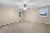 1302 Twin Springs Dr - Photo 20