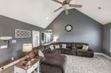 446 Robins Trl - Photo 14