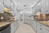 2243 Northwoods Dr - Photo 4