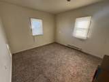 805 W 2nd St - Photo 15