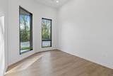 504 Merritt Ave - Photo 14