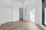 504 Merritt Ave - Photo 15