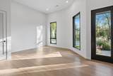 504 Merritt Ave - Photo 8