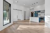 504 Merritt Ave - Photo 9