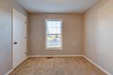 2825 Teakwood Dr - Photo 22
