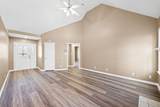 1415 Cedar Springs Cir - Photo 6