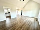 1220 Vickie Ln - Photo 2