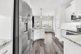 557 Dexter Dr - Photo 14