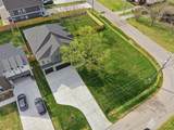726 Newhall Dr - Photo 64