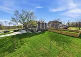 726 Newhall Dr - Photo 71