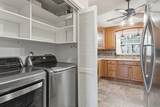 1015 Boxwood Dr - Photo 11