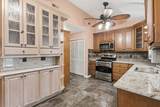 1015 Boxwood Dr - Photo 9