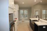 1534 Buck Ridge Ct - Photo 7