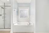 814 Stovers Gln - Photo 29