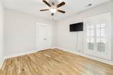 814 Stovers Gln - Photo 32