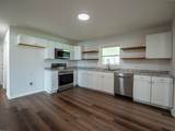 809 N Military Ave - Photo 12