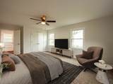 809 N Military Ave - Photo 9