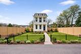 1109 Parker St - Photo 1