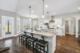 8325 Turnbull Dr - Photo 11
