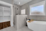 8246 Aedc Rd - Photo 32
